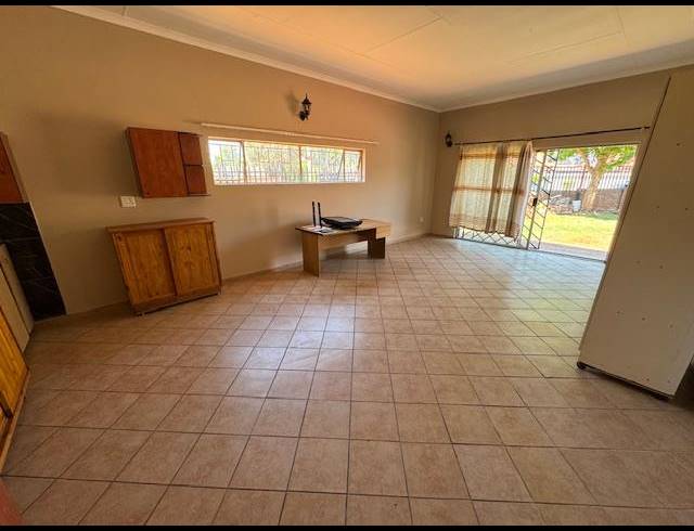 3 BEDROOM HOUSE FOR SALE IN BIRCHLEIGH